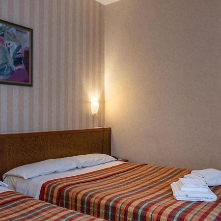Meditur Hotel Pisa Migliarino Pisano Екстер'єр фото