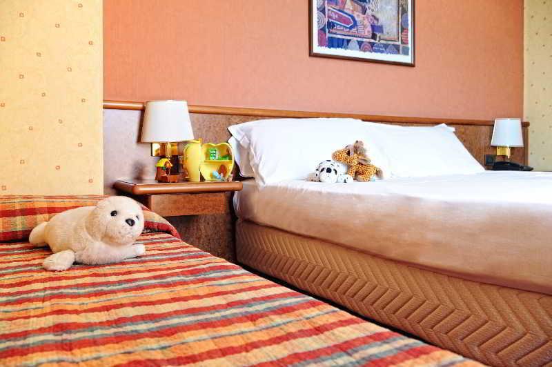 Meditur Hotel Pisa Migliarino Pisano Екстер'єр фото