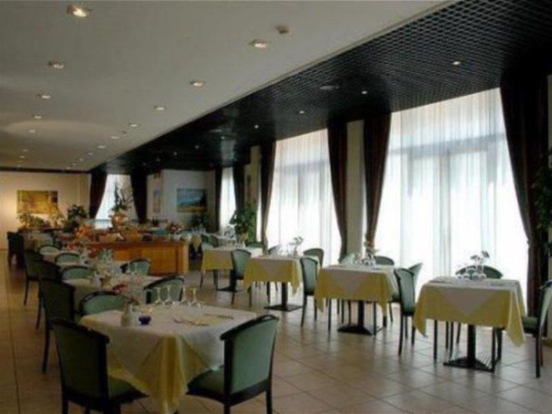 Meditur Hotel Pisa Migliarino Pisano Екстер'єр фото