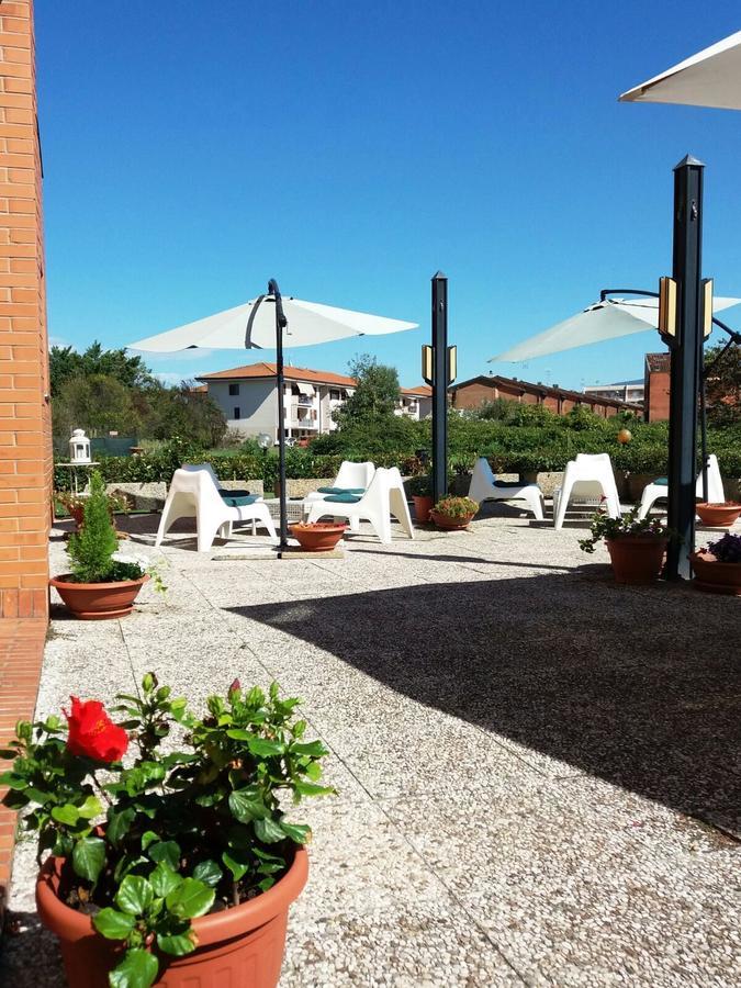 Meditur Hotel Pisa Migliarino Pisano Екстер'єр фото