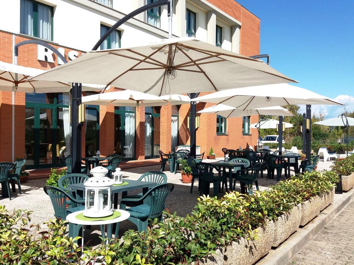 Meditur Hotel Pisa Migliarino Pisano Екстер'єр фото