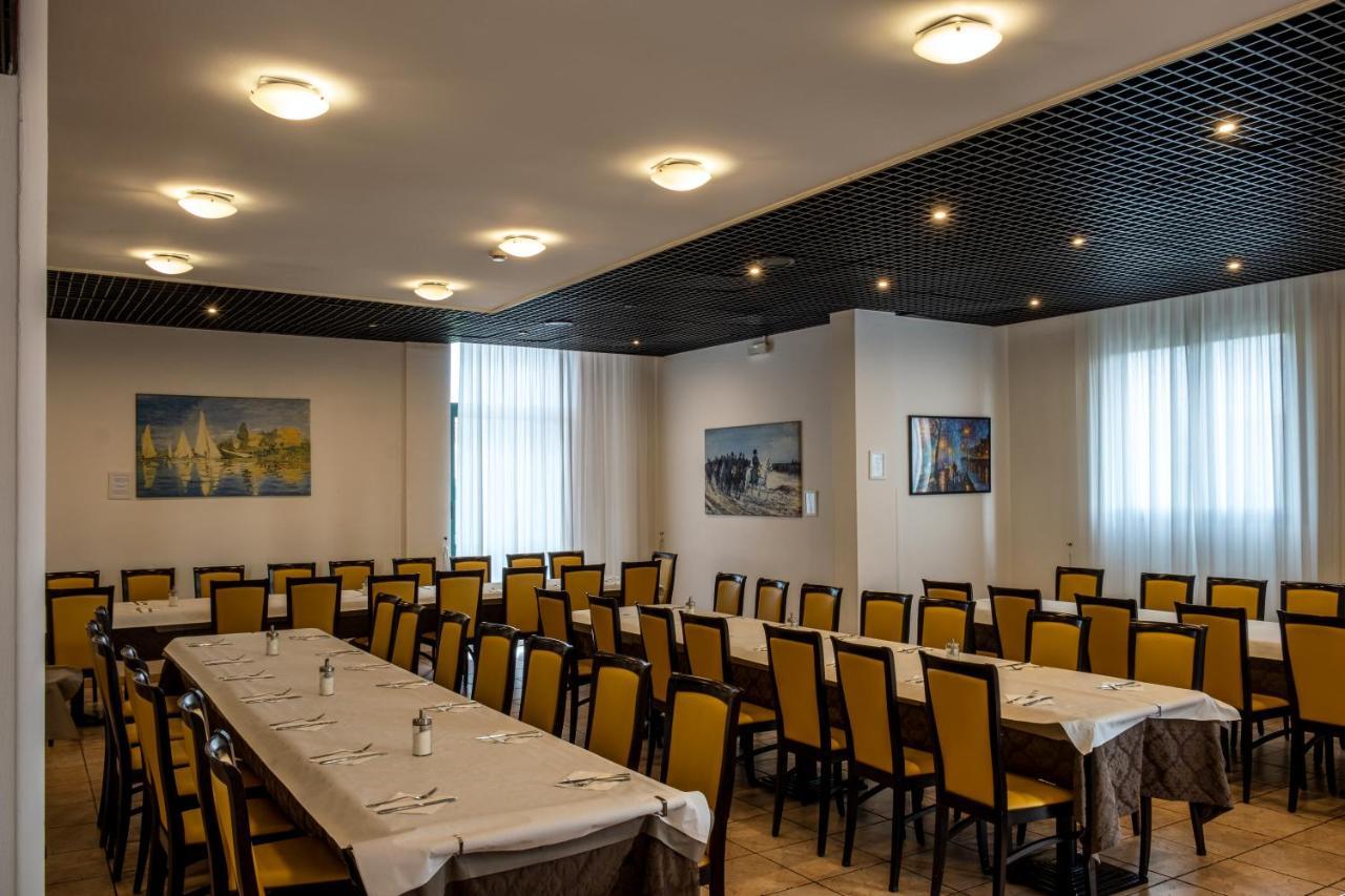 Meditur Hotel Pisa Migliarino Pisano Екстер'єр фото