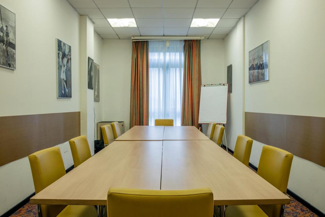 Meditur Hotel Pisa Migliarino Pisano Екстер'єр фото