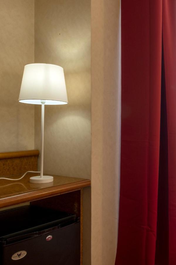 Meditur Hotel Pisa Migliarino Pisano Екстер'єр фото